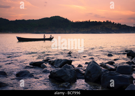 I pescatori, Om Beach, Gokarna, Kerala, India Foto Stock