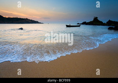 I pescatori, Om Beach, Gokarna, Kerala, India Foto Stock