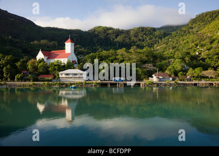 Seychelles, Isola di Mahe, Cascata, San Andrea Chiesa Foto Stock