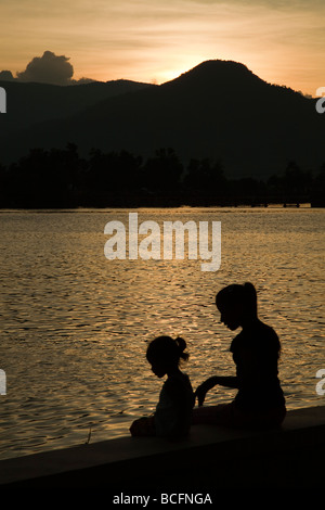 Il fiume Kampot, Cambogia Foto Stock