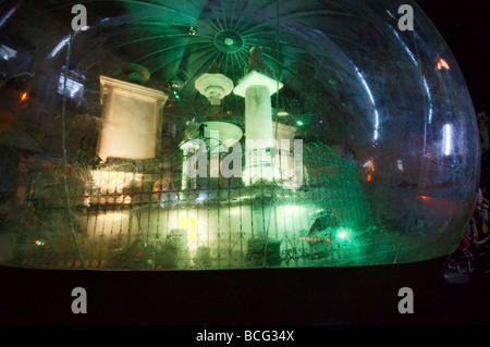 Mooristan Square, Città Vecchia, a Gerusalemme, Israele. Koby Rosenthal di sculture di luce, parte della "Gerusalemme Festival della luce 2009' Foto Stock