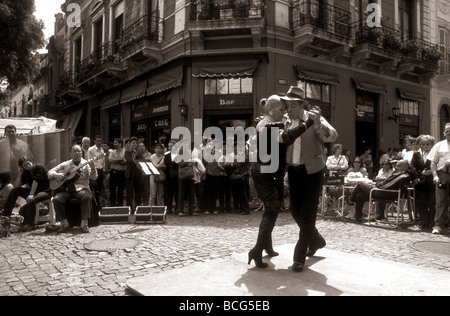 Tango a san Telmo buenos aires argentina Foto Stock