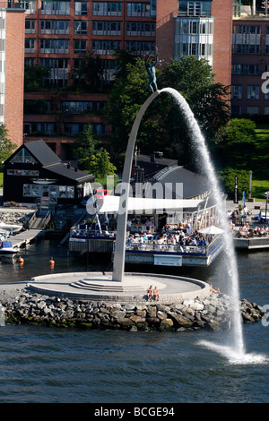 Signore inserendo nuove stelle nel cielo la statua e fontana - Nack Strand Stoccolma Svezia Carl Milles e Marshall M. Fredericks Foto Stock