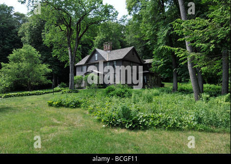 Orchard House, la casa d'infanzia di autore di Louisa May Alcott e l'impostazione per il suo romanzo Piccole Donne, Concord Massachusettes Foto Stock