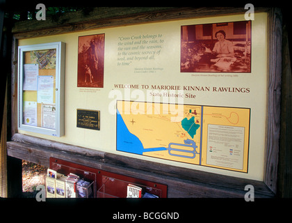 Segno a Marjorie Kinnan Rawlings Historic State Park nel Cross Creek, Florida Foto Stock