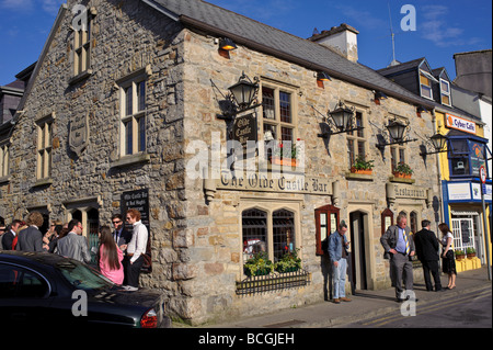 Donegal Town Street scene in Irlanda Foto Stock