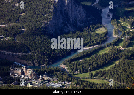 Canada Alberta il Parco Nazionale di Banff Banff Springs Hotel Fiume Bow Valley Foto Stock