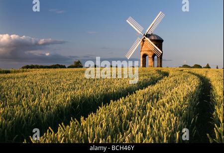 Chesterton Windmill nel tardo pomeriggio la luce del sole Foto Stock