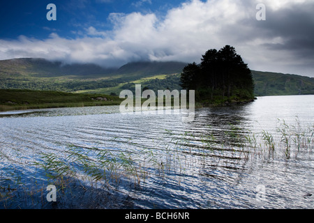 Cloonee Loughs vicino a Kenmare County Kerry sud ovest Irlanda Foto Stock