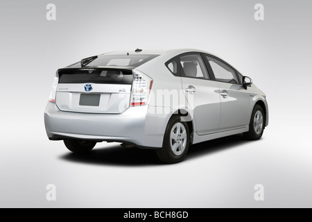 2010 Toyota Prius ibrida in argento - angolo posteriore vista Foto Stock