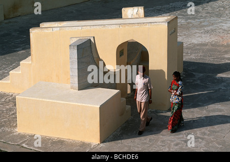 India Rajasthan Jaipur più grande osservatorio di pietra nel mondo creato nel 1728 da Maharaja Jai Singh II Jantar Mantar Foto Stock