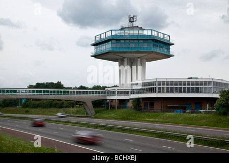 Forton Torre a Lancaster Servizi autostrada M6 Foto Stock