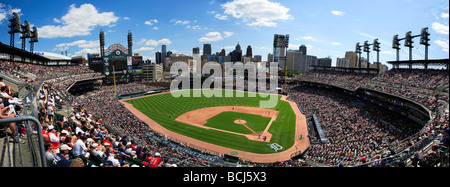 Comerica Park, casa dei Detroit Tigers durante una partita di baseball tra i Cleveland Indians e Detroit Tigers. Foto Stock