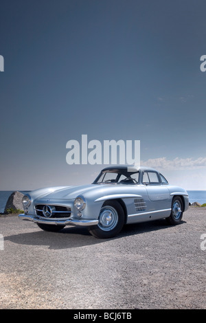 Mercedes Benz 300 SL del 1956 ad ala di gabbiano Foto Stock