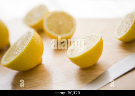 Metà del limone Foto Stock