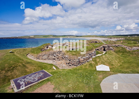 Il villaggio neolitico di Skara Brae sulle isole Orcadi Scozia con dieci età della pietra case risalente da circa 3000 anni a.c. Foto Stock