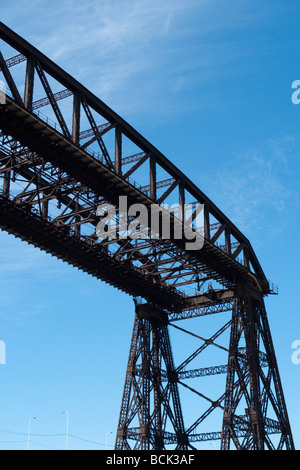 Puente Transbordador Bridge, La Boca, Buenos Aires, Argentina Foto Stock