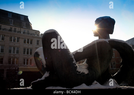 Floozie nella Jacuzzi Victoria Square Birmingham Foto Stock