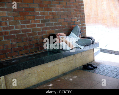 Cina Hong Kong scena di strada strada scaletta o Pottinger Street nel quartiere centrale Foto Stock