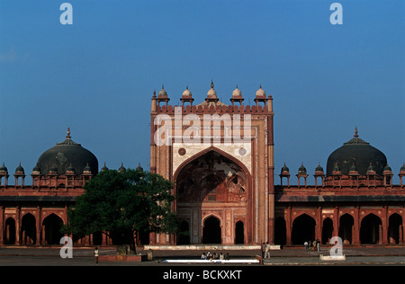 India Uttar Pradesh Fatehpur Sikri Jami Masjid Moschea grande cortile Foto Stock