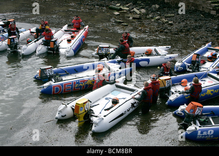 Zapcat Thundercat barcha a motore gara. Suono di Plymouth. Luglio 2009 Foto Stock