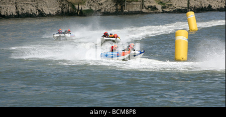 Zapcat Thundercat barcha a motore gara. Suono di Plymouth. Luglio 2009 Foto Stock