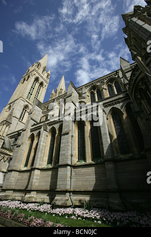 Città di Truro, Inghilterra. Elevazione del sud di Truro Cathedral visto dalla Croce alta. Foto Stock