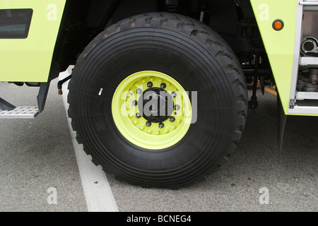 Burbank Glendale Pasadena autorità aeroportuale veicolo antincendio Foto Stock