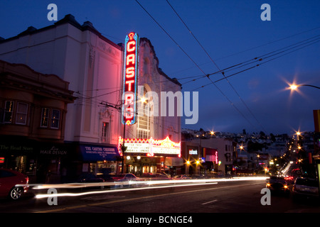 Castro Theatre di notte, Castro St, San Francisco, California, Stati Uniti d'America Foto Stock