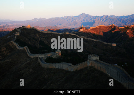 Grande Torre di Jinshan e piccola torre di Jinshan, Jinshanling Great Wall, nella provincia di Hebei, Cina Foto Stock