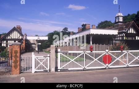 Wolferton Stazione ferroviaria piattaforma Norfolk architettura vittoriana in disuso delle ferrovie inglese Royal Station vicino a Sandringham Foto Stock