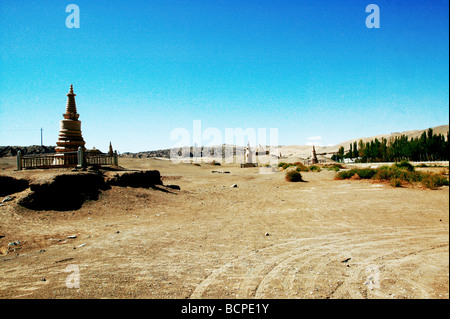 Pagode in grotte di Mogao, Dunhuang, provincia di Gansu, Cina Foto Stock