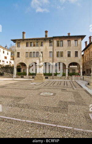 Piazza Maggiore Feltre Belluno Italia Foto Stock