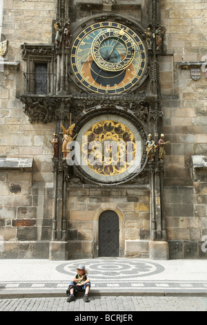 L'Orologio Astronomico di Praga o Prague Orloj è un medievale orologio astronomico situato a Praga, Repubblica Ceca. Foto Stock