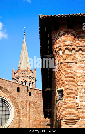 Cattedrale di Saint Sernin e il museo Saint Raymond a Tolosa, Francia. Foto Stock