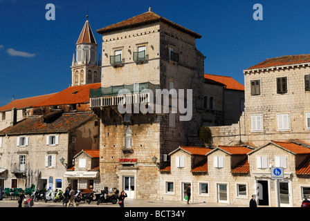 Chiesa e Convento di San Nicola nella città vecchia di Trogir sulla costa dalmata della Croazia Foto Stock