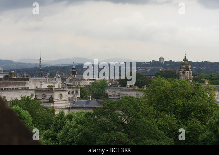 Vista sullo skyline di Cardiff dal Castello di Cardiff Foto Stock
