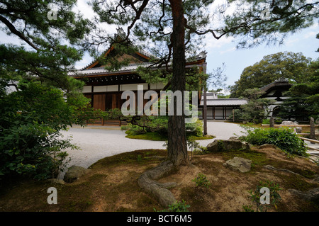 Kinkaku-ji complesso ("Tempio d'oro Padiglione'). Il protocollo di Kyoto. Kansai (aka Kinki) regione. Giappone Foto Stock