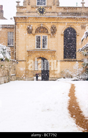 Una coperta di neve il Trinity College di Oxford University Foto Stock