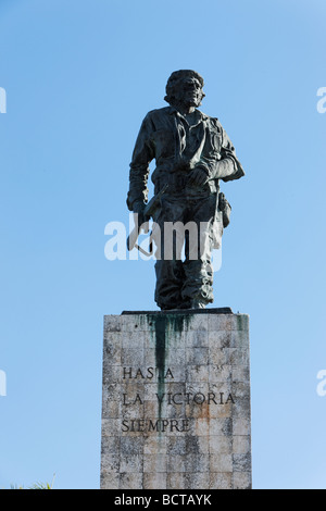Statua di Che Guevara sulla place de la Revolucion, Santa Clara, Cuba Foto Stock