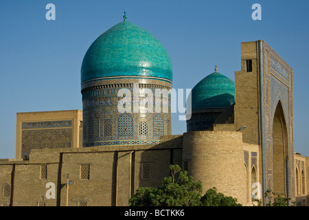 Mir mi Medressa araba a Bukhara Uzbekistan Foto Stock