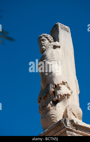 Statua nell'Antica Agorà di Atene in Grecia Foto Stock