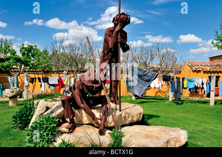 Spagna, San Giacomo modo: Patio del pellegrino la hostalry 'El Camino' in Boadilla del Camino Foto Stock