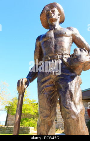 Conservazione civile Corps lavoratore statua Byrd Visitor Center grandi prati Parco Nazionale di Shenandoah Virginia Foto Stock