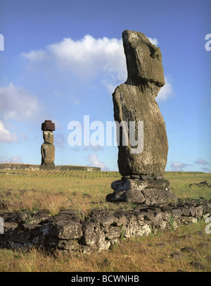 Moais di Ahu Akivi Ahu terrestre sul Patrimonio Mondiale UNESCO dell'isola di pasqua Cile Foto Stock