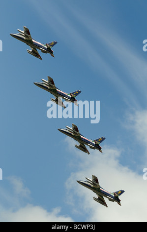 4 Aermacchi MB339una delle Frecce Tricolori provano la loro visualizzazione a RAF Fairford Gloucestershire in Inghilterra per il Royal intern Foto Stock