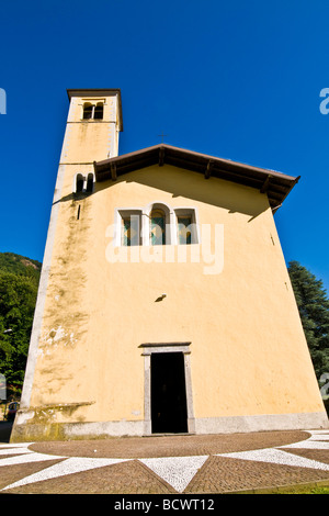 San Michele Chiesa Introbio Lecco Italia Foto Stock