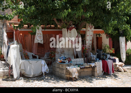 Gli articoli in vendita in Omodhos Cipro Foto Stock