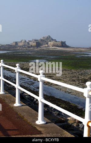 Ringhiere & Castello di Elizabeth JERSEY Isole del Canale della Manica UK ST. HELIER JERSEY 20 Aprile 2009 Foto Stock