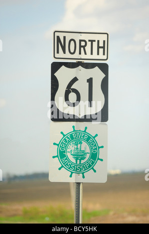 Stati Uniti Mississippi highway 61 lungo le rive del Mississippi segno Foto Stock